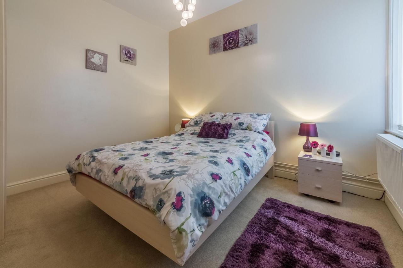 Bay View Apartment Хънстантън Екстериор снимка